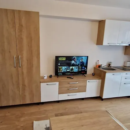 Ap Calas No2 2a, Free Parking Apartment *